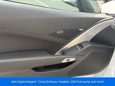Used 2016 Chevrolet Corvette Stingray Coupe RWD image 13