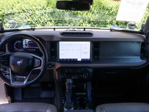 Used 2024 Ford Bronco Wildtrak AWD/4WD image 29
