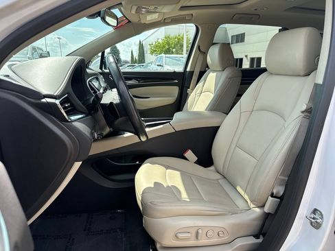 Certified 2021 Buick Enclave Premium w/ Sun and Sites Package AWD/4WD image 13