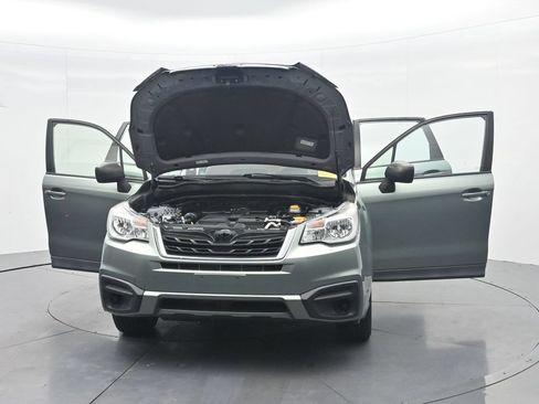 Used 2017 Subaru Forester 2.5i w/ Alloy Wheel Package AWD/4WD image 49