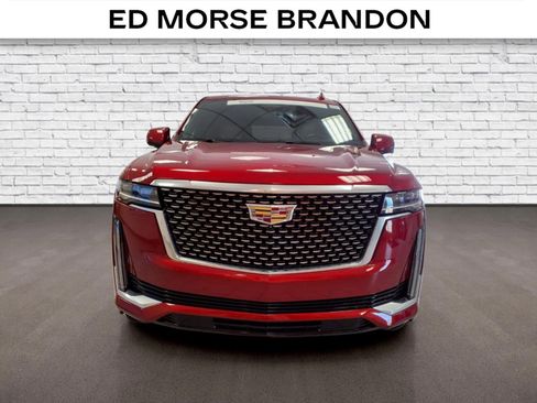 Used 2024 Cadillac Escalade ESV Premium Luxury RWD image 7