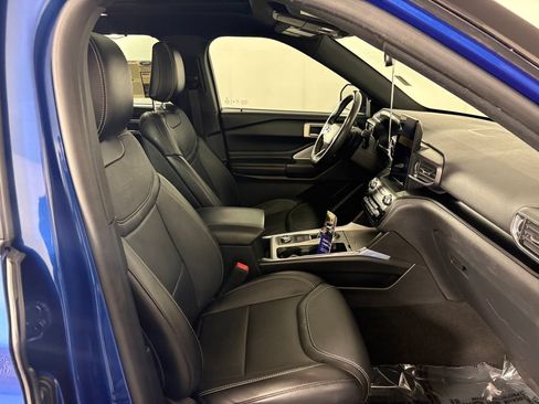 Used 2020 Ford Explorer ST w/ ST Street Pack AWD/4WD image 45