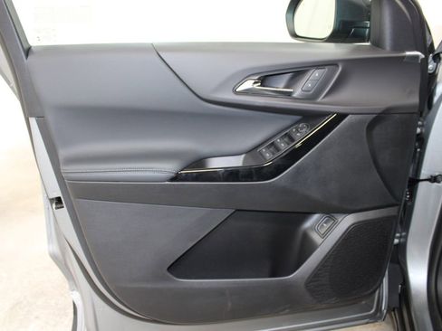 New 2026 Chevrolet Equinox LT w/ Convenience Package II image 16