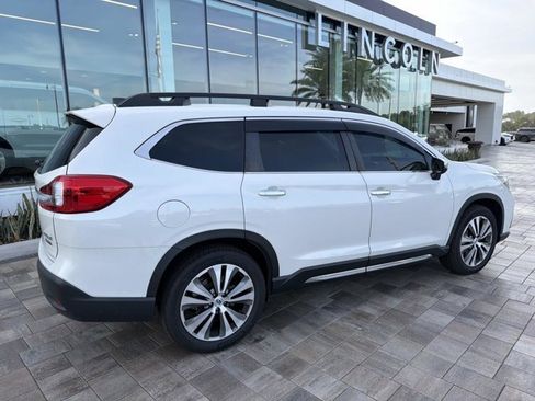 Used 2022 Subaru Ascent Touring AWD/4WD image 2
