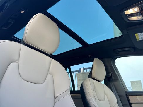 New 2026 Volvo XC90 T8 Plus image 15