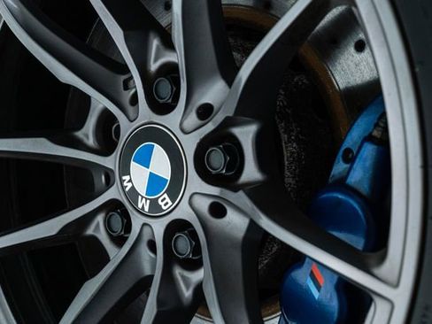 Used 2016 BMW M3 image 22