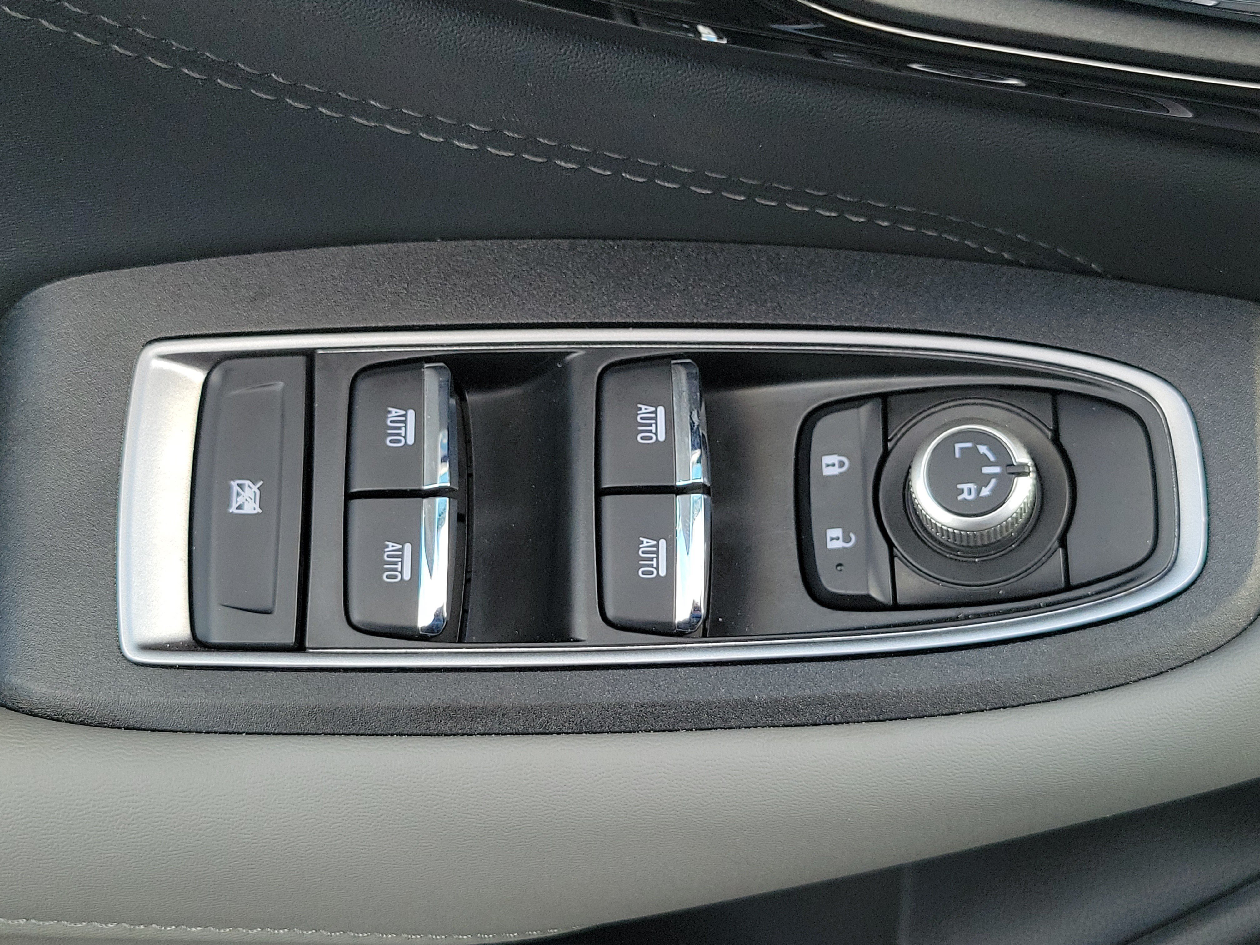 Used 2025 Subaru Outback Limited AWD/4WD image 28