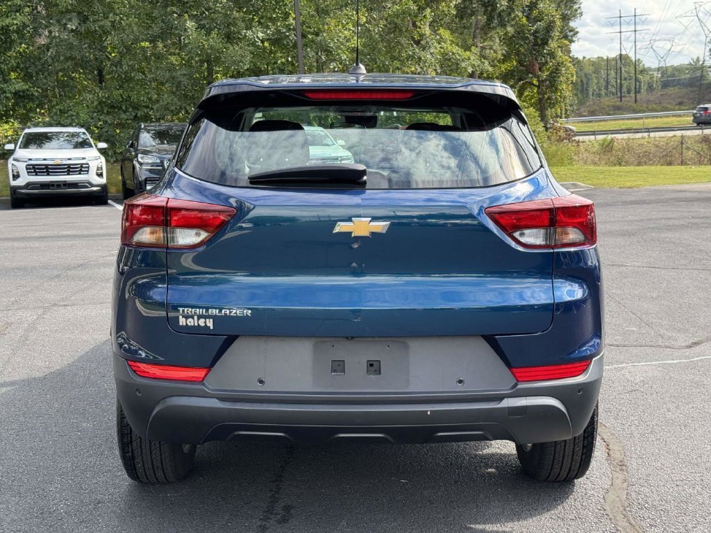 Used 2021 Chevrolet TrailBlazer LS FWD image 23