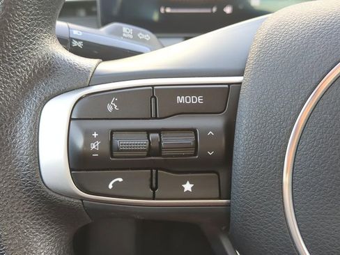 Used 2025 Kia K5 LXS FWD image 17