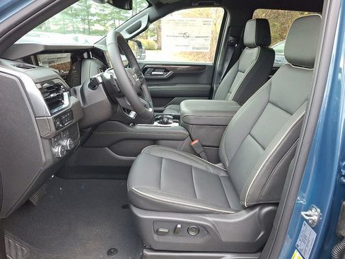 New 2026 GMC Yukon Elevation AWD/4WD image 10