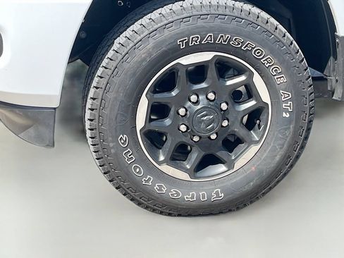 Used 2026 RAM 2500 Laramie AWD/4WD image 31