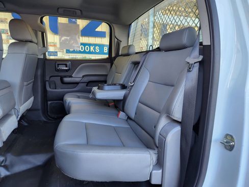 Used 2019 Chevrolet Silverado 3500 W/T w/ WT Convenience Package image 6