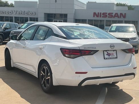 Used 2025 Nissan Sentra SV FWD image 6