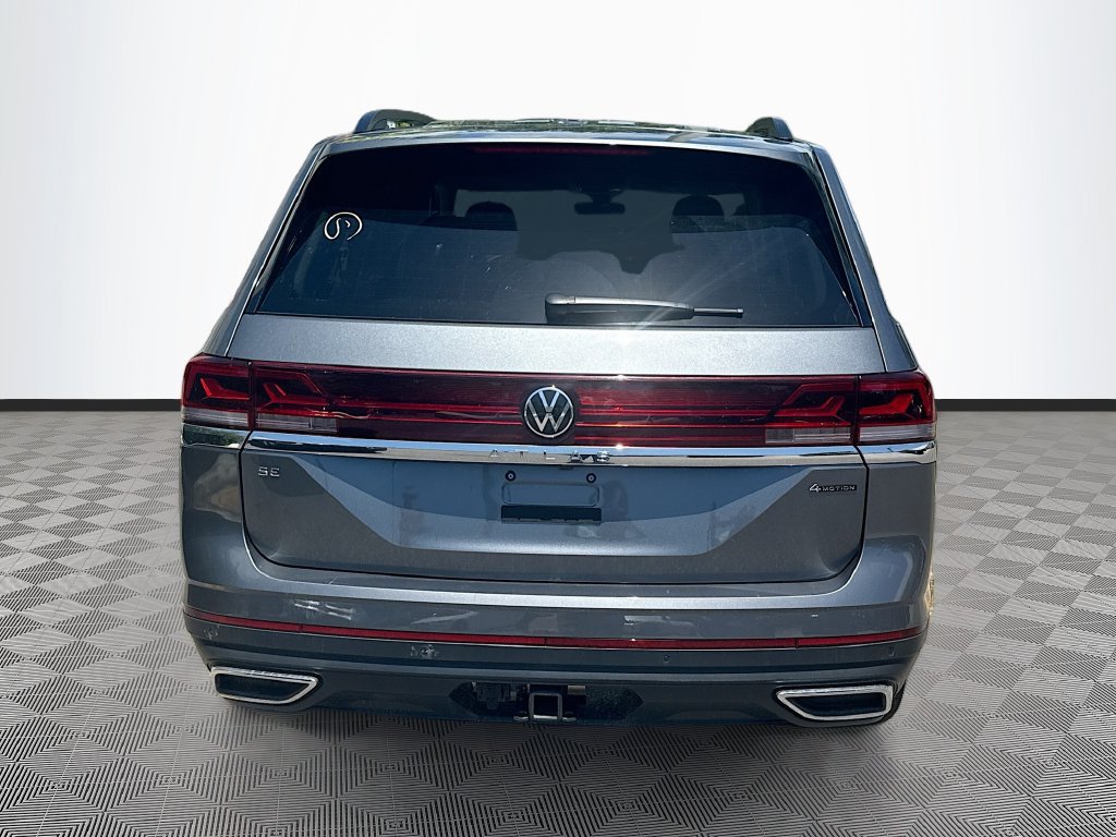 Used 2025 Volkswagen Atlas SE AWD/4WD image 7