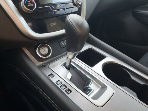 Certified 2022 Nissan Murano S image 29