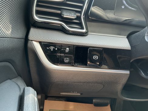 Certified 2023 Kia Sportage LX AWD/4WD image 20