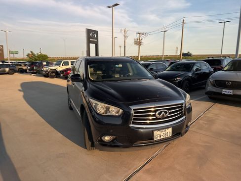Used 2015 INFINITI QX60 FWD w/ Premium Plus Package image 4
