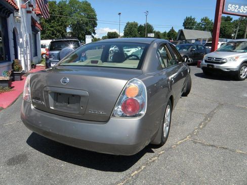 Used 2004 Nissan Altima 2.5 SL image 3