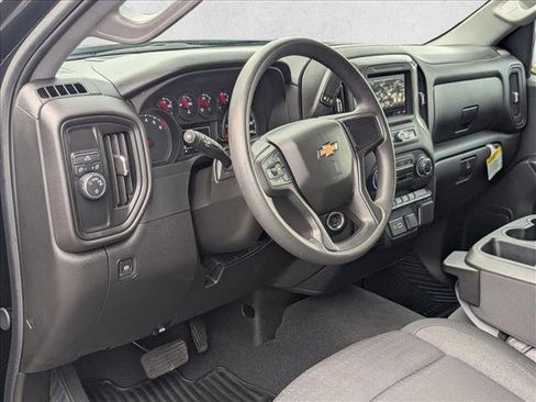 Used 2026 Chevrolet Silverado 1500 Custom RWD image 9