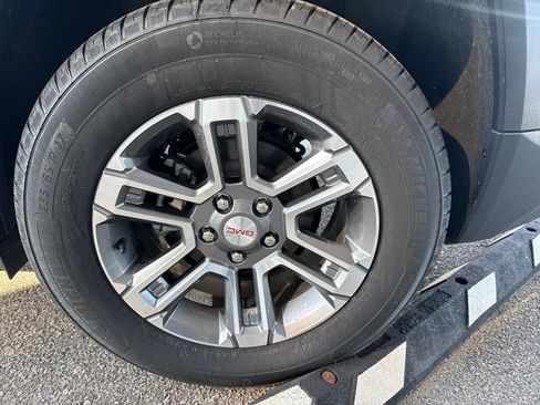 Used 2026 GMC Terrain Elevation FWD image 8