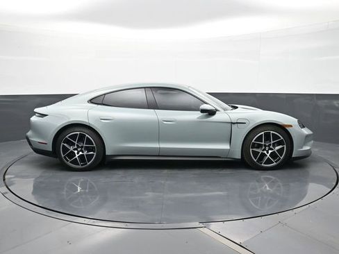 Certified 2025 Porsche Taycan AWD/4WD image 23