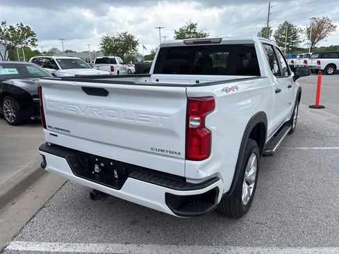 Used 2021 Chevrolet Silverado 1500 Custom image 27