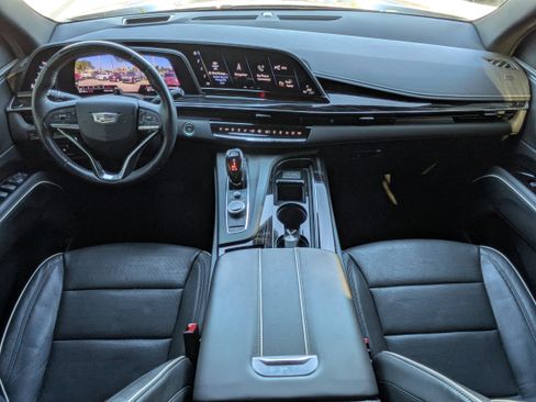 Certified 2022 Cadillac Escalade Sport image 14