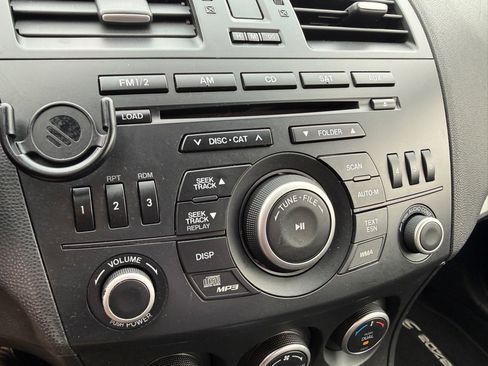 Used 2013 MAZDA MAZDA3 i Touring image 14