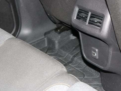 Used 2024 Chevrolet Equinox LT w/ LPO, Floor Liner Package FWD image 29