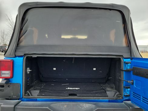 Used 2016 Jeep Wrangler Sport w/ Quick Order Package 23S image 8