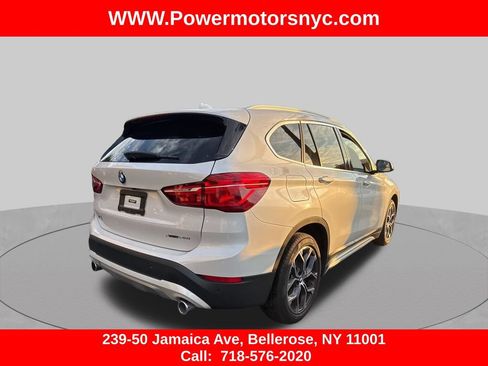 Used 2022 BMW X1 xDrive28i w/ Convenience Package AWD/4WD image 4