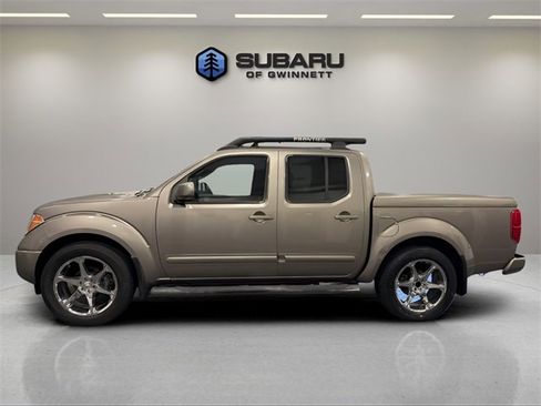 Used 2005 Nissan Frontier LE w/ (H03) Rockford Fosgate Pkg image 2