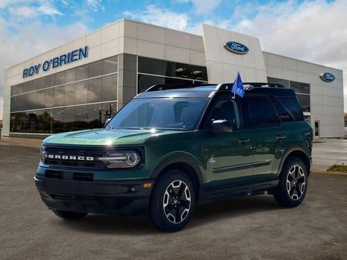 Certified 2023 Ford Bronco Sport Outer Banks w/ Tech Package image 1