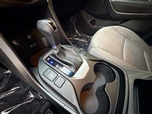 Used 2018 Hyundai Santa Fe Sport w/ 2.4L Value Package 02 AWD/4WD image 22