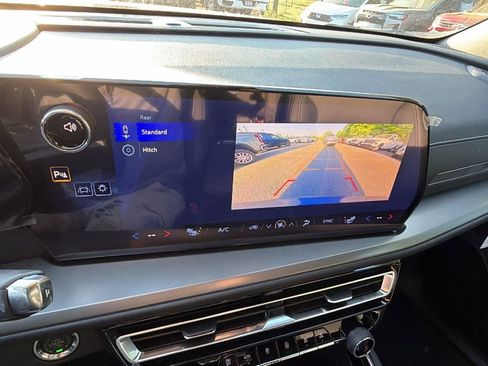 New 2026 Chevrolet Traverse LT image 49