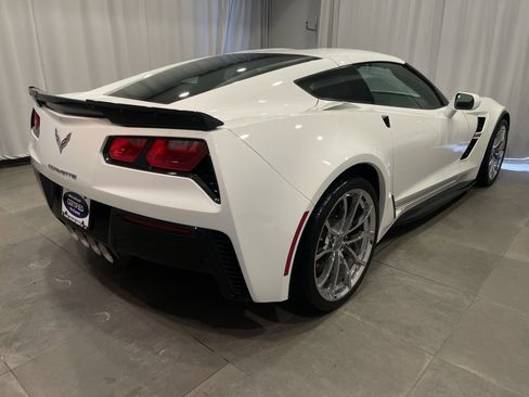 Used 2018 Chevrolet Corvette Grand Sport image 6