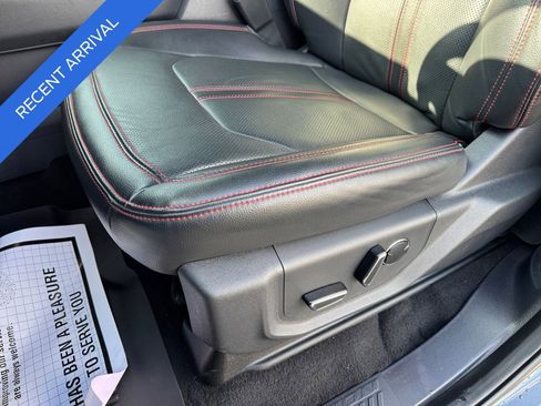 Used 2023 Ford Expedition Limited image 27