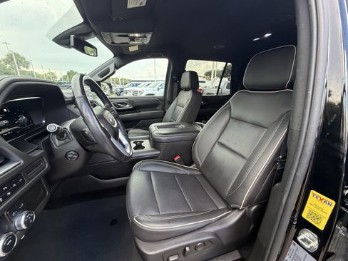 Used 2022 GMC Yukon SLT w/ SLT Luxury Package RWD image 27