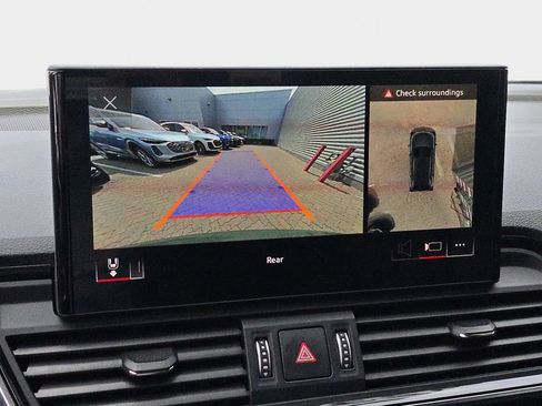 Certified 2023 Audi Q5 e Premium Plus w/ Premium Plus Package AWD/4WD image 26
