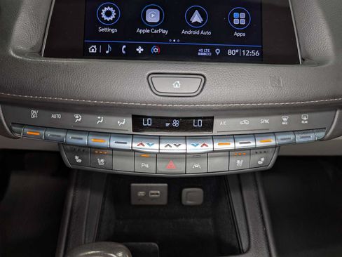 Used 2019 Cadillac XT4 Premium Luxury AWD/4WD image 32