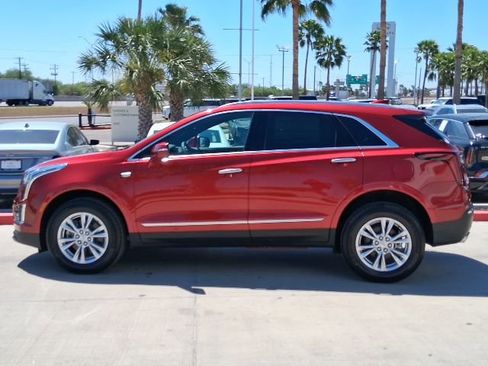 New 2026 Cadillac XT5 Luxury image 3