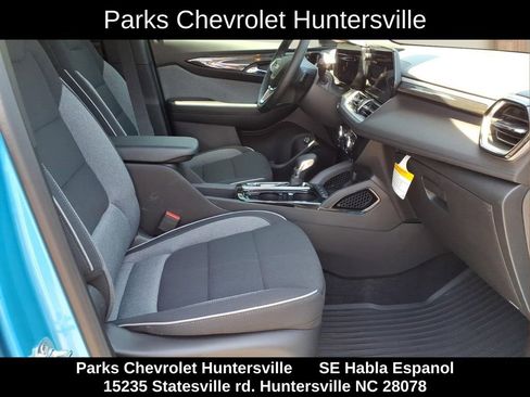 New 2026 Chevrolet TrailBlazer LT w/ Convenience Package FWD image 34