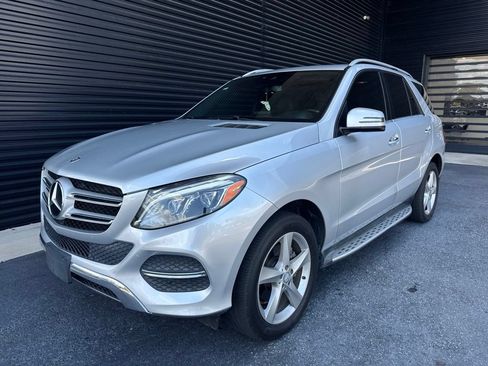 Used 2017 Mercedes-Benz GLE 350 image 1