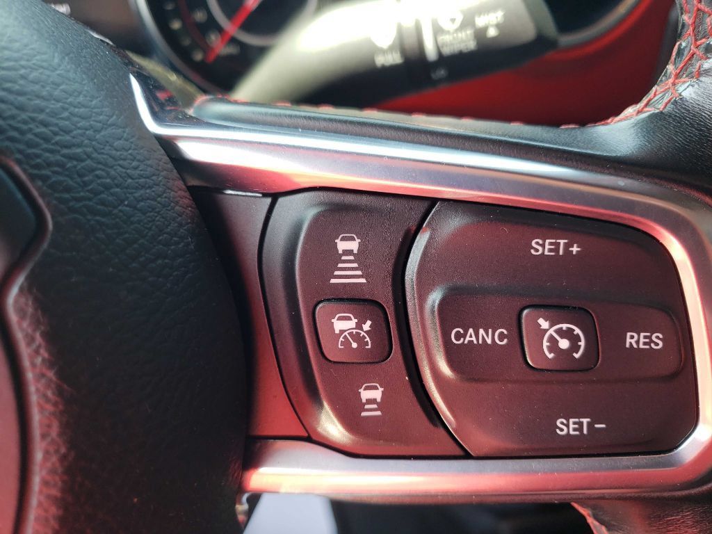 Used 2020 Jeep Gladiator Rubicon AWD/4WD image 17