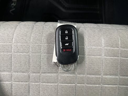 Used 2024 Honda HR-V LX image 35