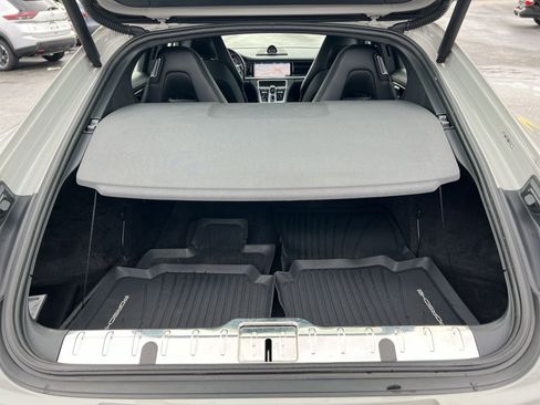 Used 2018 Porsche Panamera 4 image 26