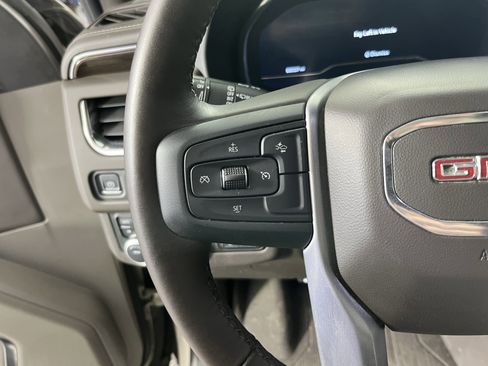 Used 2022 GMC Yukon XL SLE w/ Max Trailering Package image 19