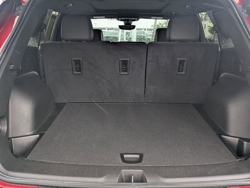 Certified 2023 Chevrolet Blazer RS w/ Driver Confidence II Package image 12