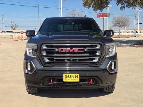 Certified 2020 GMC Sierra 1500 AT4 w/ AT4 Premium Package image 8