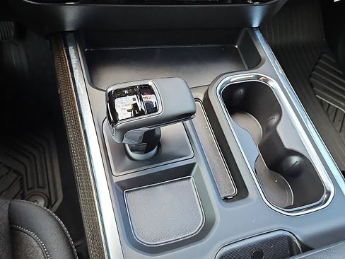 New 2026 Chevrolet Silverado 1500 LT Trail Boss w/ Convenience Package II AWD/4WD image 20